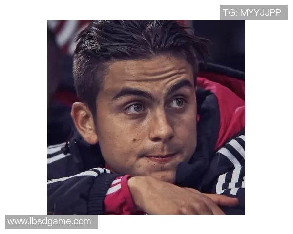 足球明星头像展示男球员风采与魅力尽显