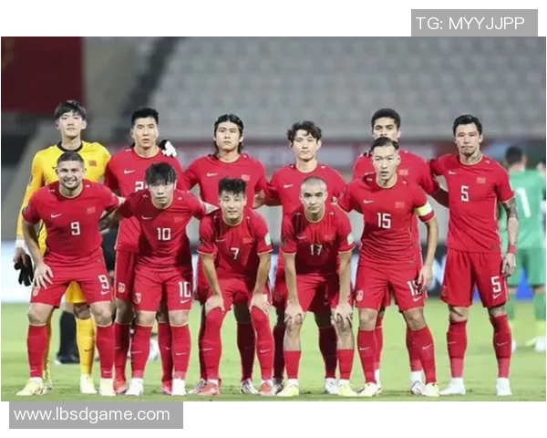 足球明星赛前进场盛况回顾与精彩瞬间分享